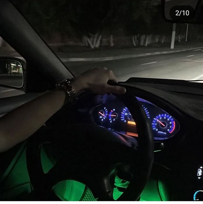 Машина ,Mitsubishi Галант 2001 года