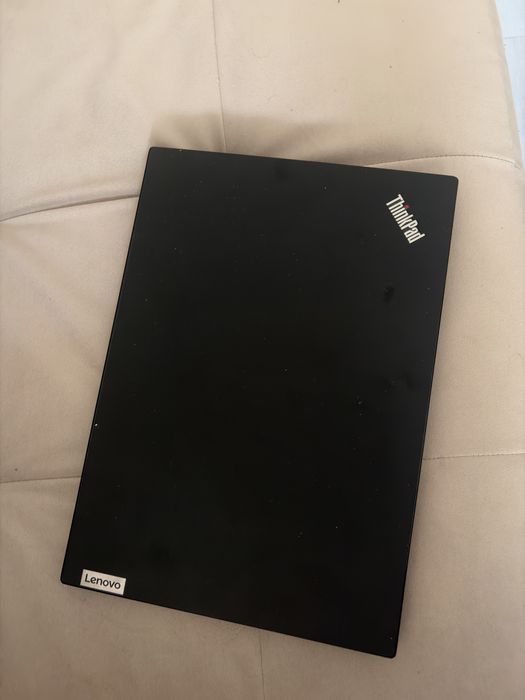 Лаптоп Lenovo ThinkPad T495s
