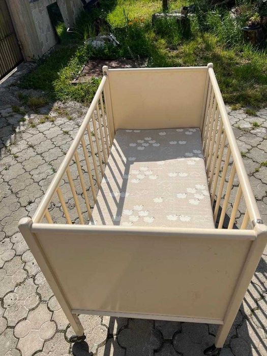 Vand patut copil din lemn masiv + saltea