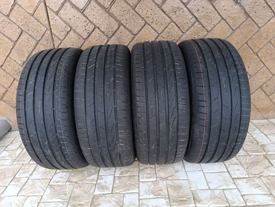 Нови гуми Hankook  215/45/17 Ventus Prime minister 3,dot 2123