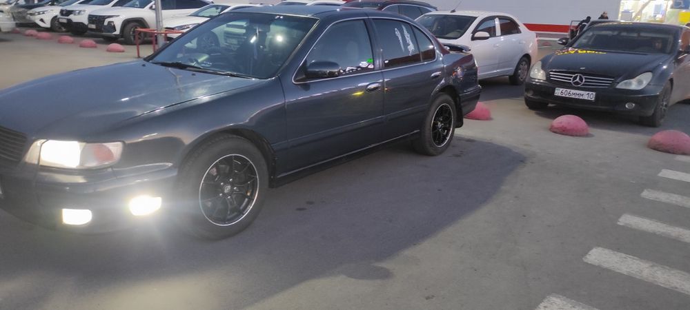 Продам nissan cefiro