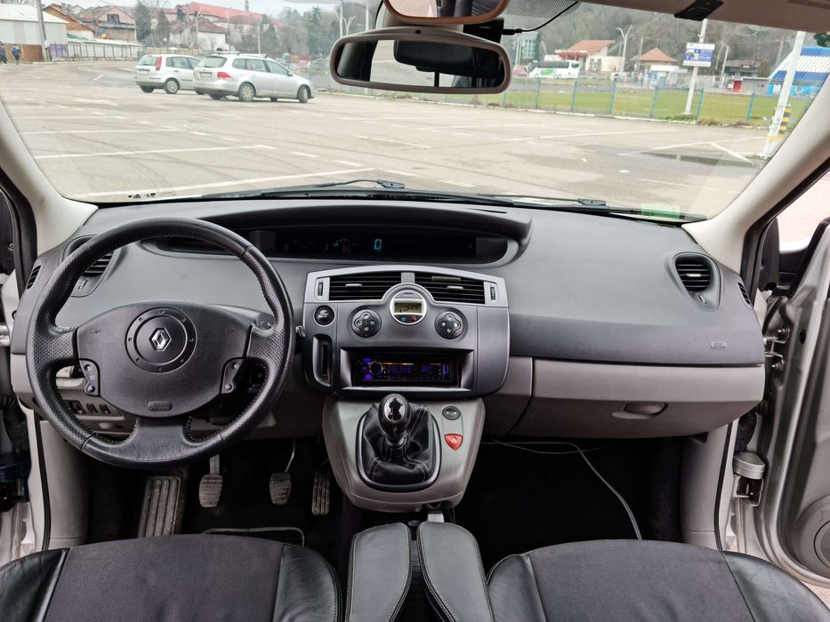 Vand Renault Scenic 2 din 2005