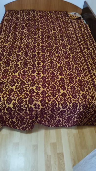 Vand cergi maramures,pături de lâna, cuverturi lucrate manual