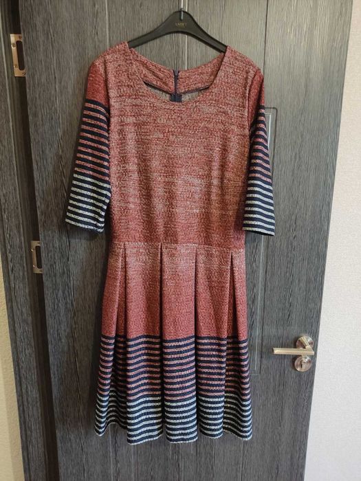 Лот елегантни рокли