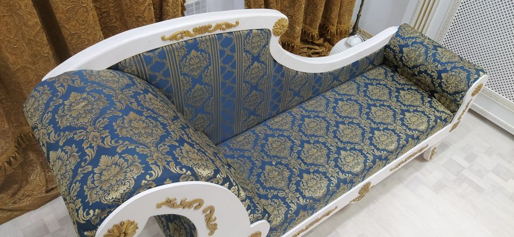 Диван софа, кушетка, банкетка.