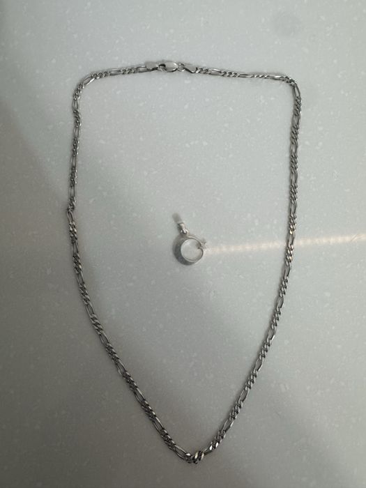 Серебряная цепочка с подвеской