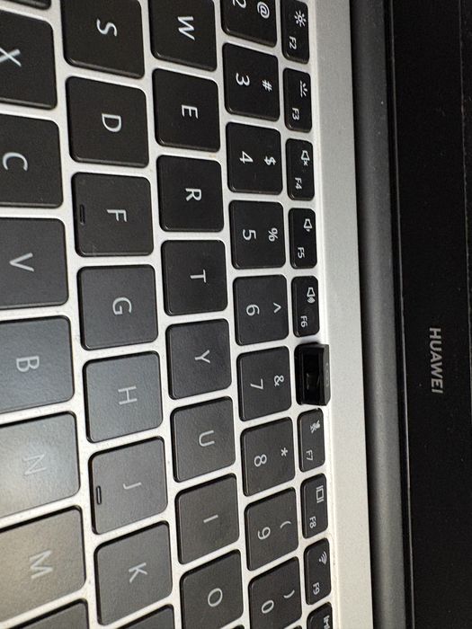 Laptop huawei matebook d14