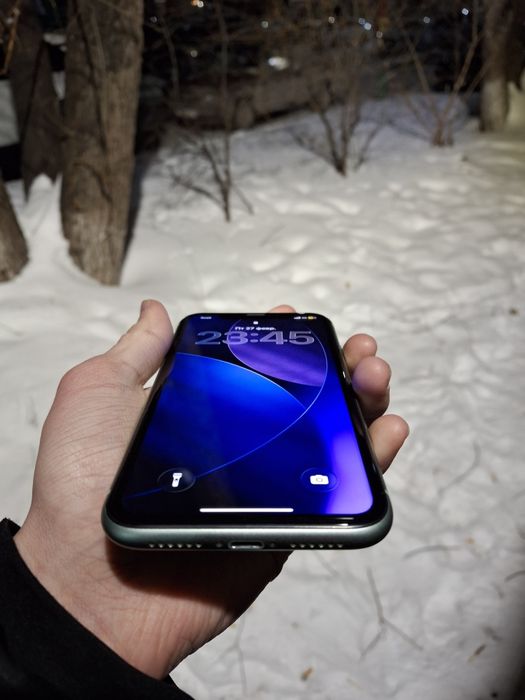iPhone 11, 128 GB — отличное состояние