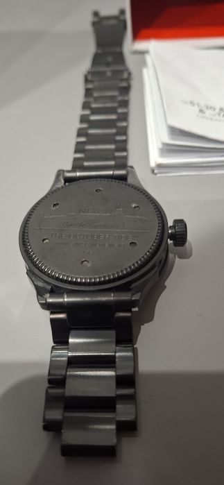 NIXON October Tide Battle Stations