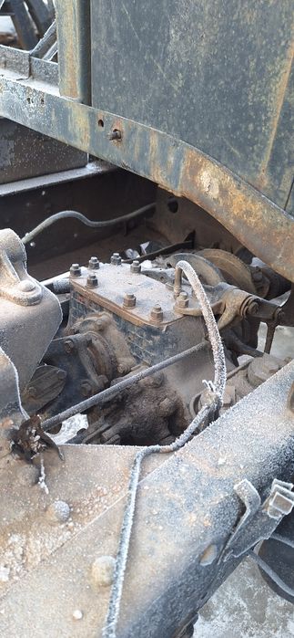 Продам запчасти на зил