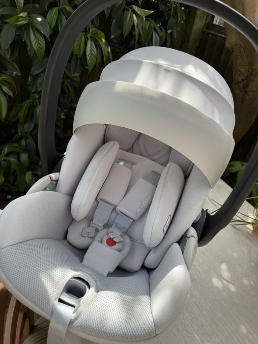 Cărucior 3 în 1 Mamas & Papas Flip XT3 + scoică Cybex Cloud T i-Size