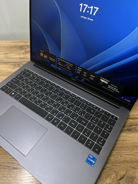 Ноутбук Honor Core i5-12
