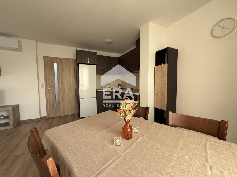 Дава се под наем Двустаен апартамент в Варна, Левски - 65 кв.м за 665 € - Снимка #3