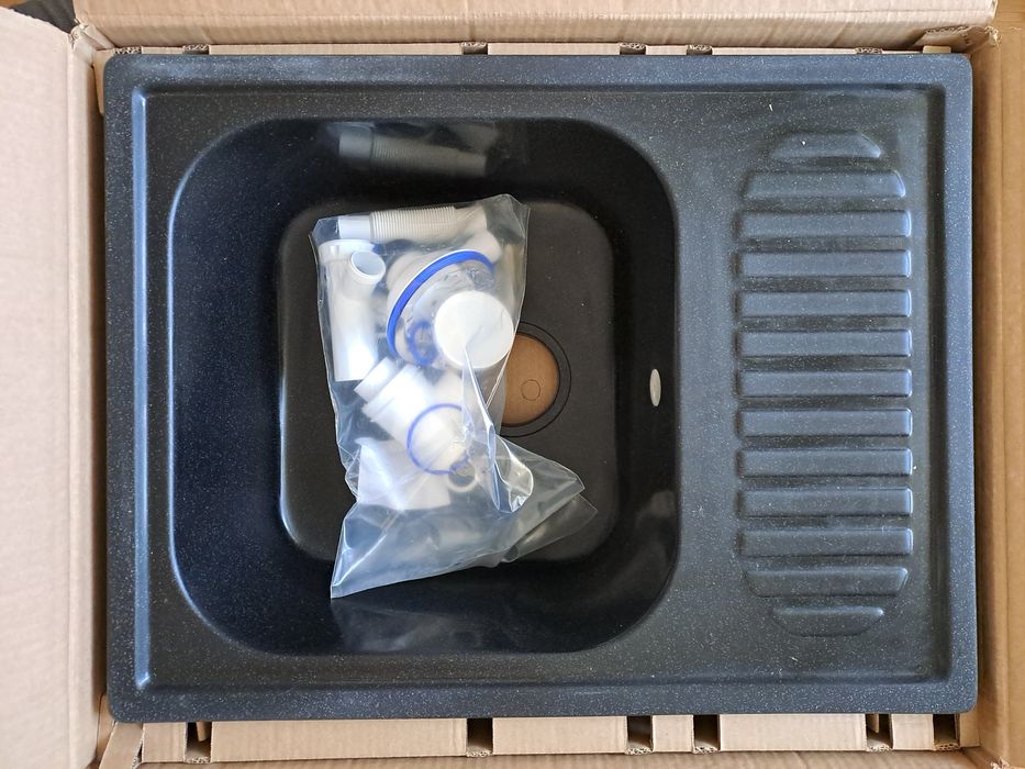 Кухонная мойка и раковина