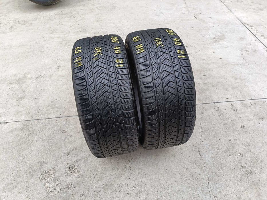 Doua anvelope de iarna 285 40 21 pirelli scorpion winter profil 6,5 mm