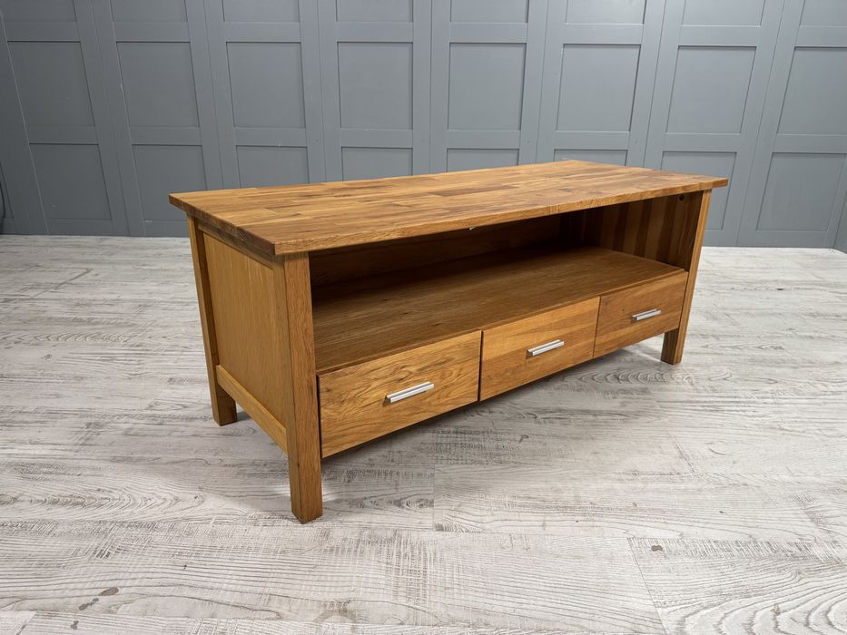 ТВ шкаф дъб масив Д1001