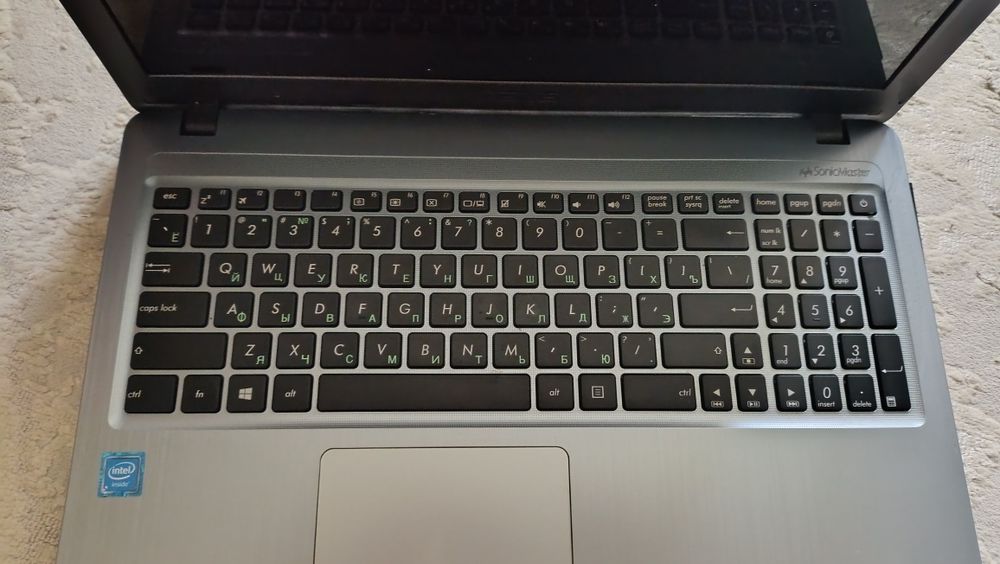 Продам ноутбук ASUS