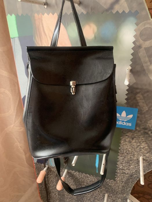 Сумка рюкзак кожаная