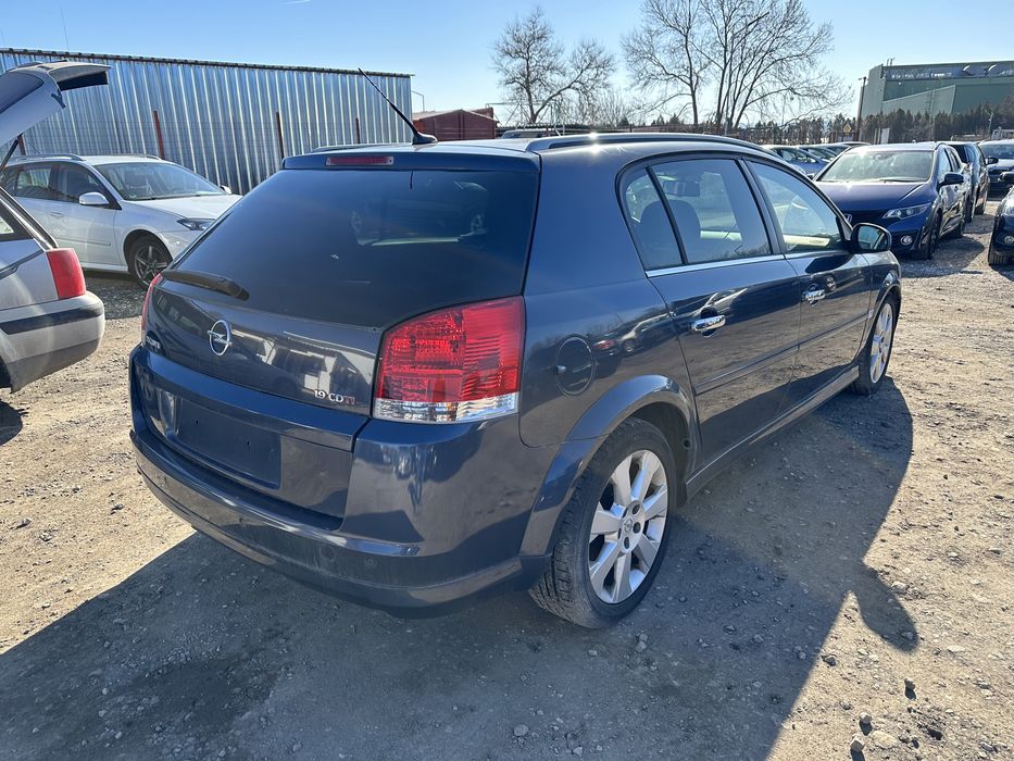 На Части Опел Сигнум 1.9cdti Xenon,Navi