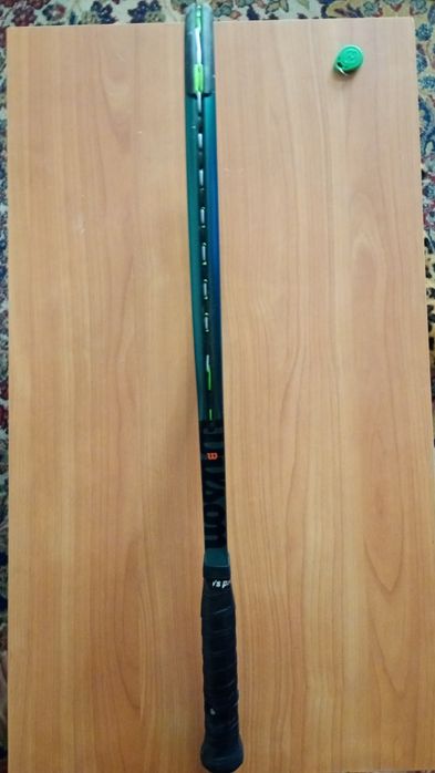 Wilson Blade V9 98 16x19