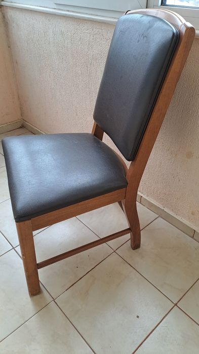 Столове от масив