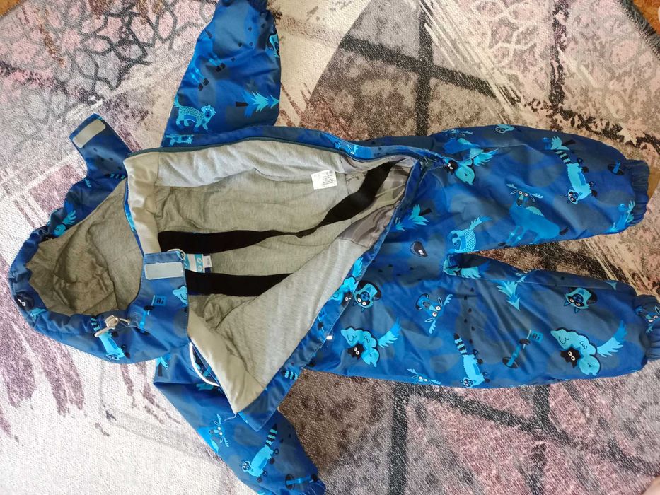 Продам комбинезон детский весна/осень