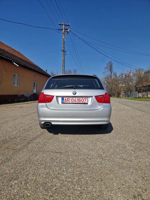 BMW 318i E91 Facelift sau Schimb