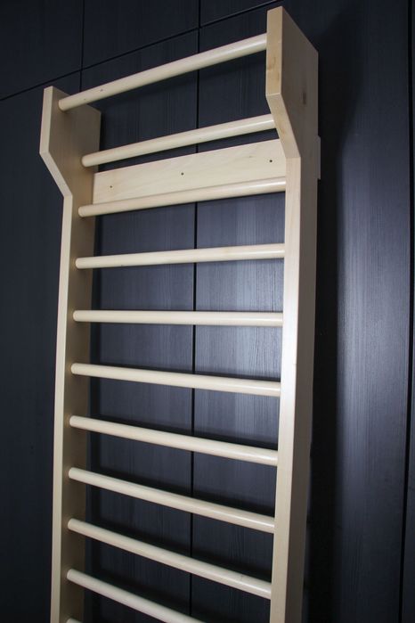 Spalier de gimnastică din lemn de paltin masiv, realizat manual