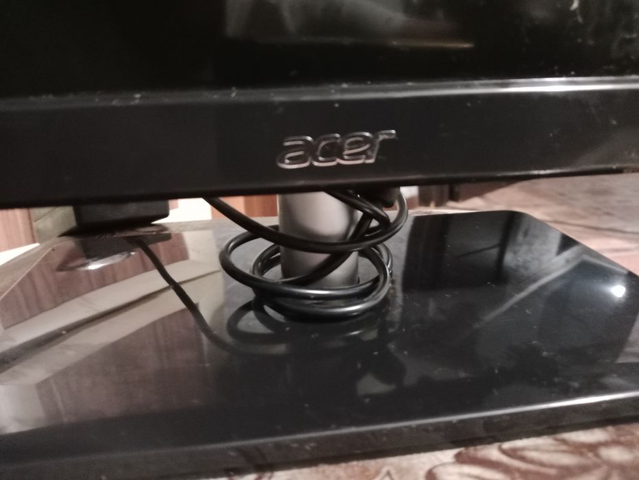 Продаю принтер и монитор