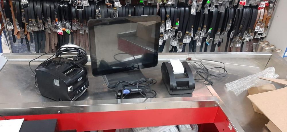 Стелляжи для магазина