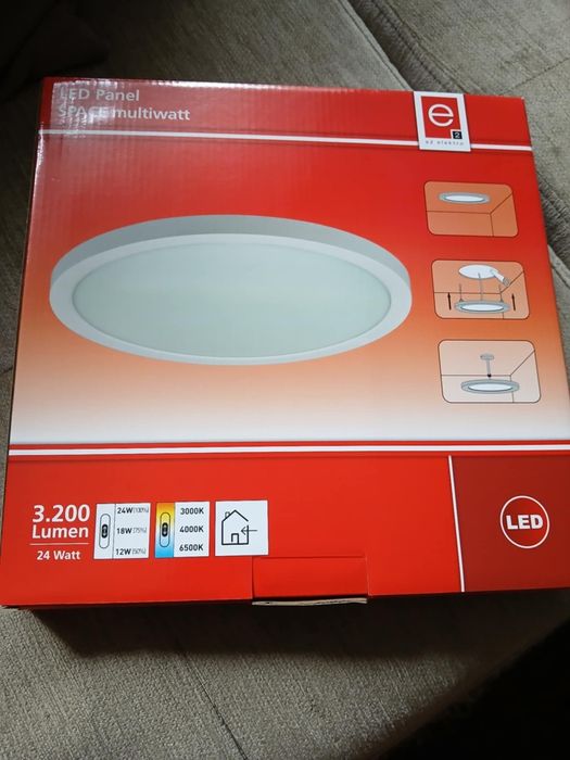 Vând aplica reglabila