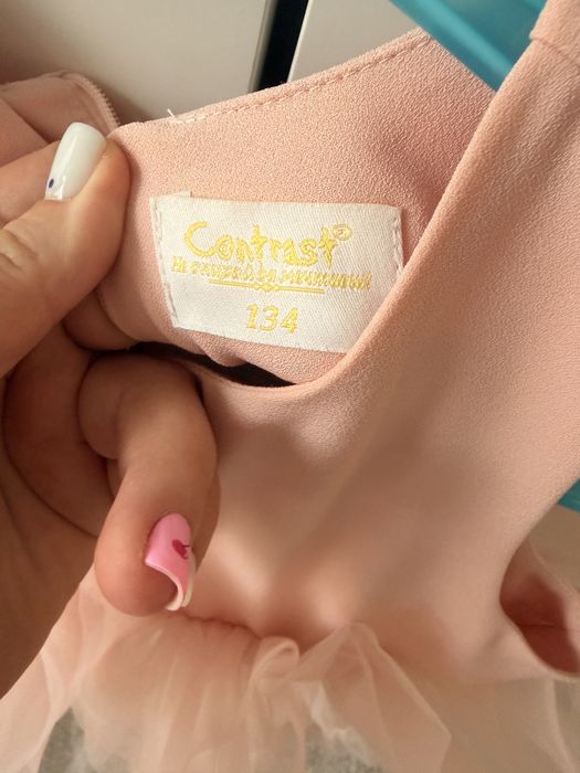 Рокля 134 см Contrast