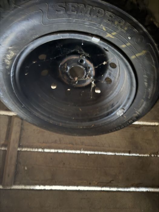 Jante renault cu cauciucuri 165 70 14 C