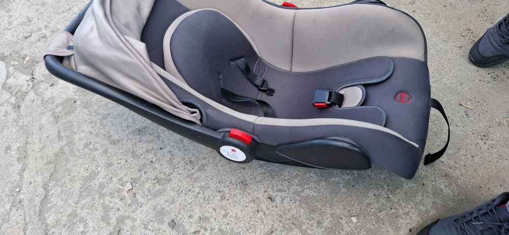 Авто кресло люлька