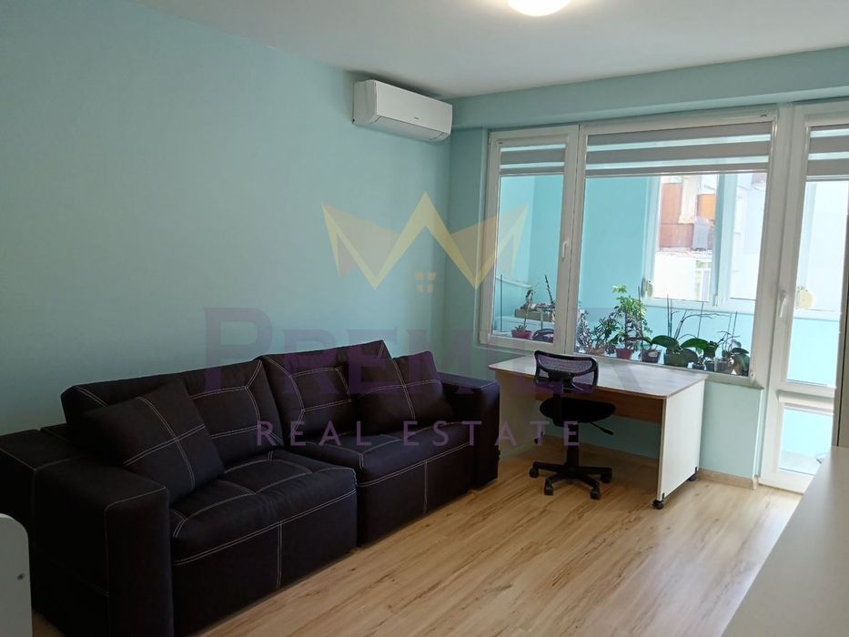 Продава се Двустаен апартамент в Добрич, Дружба 2 - 63 кв.м за 1016 €/кв.м - Снимка #2