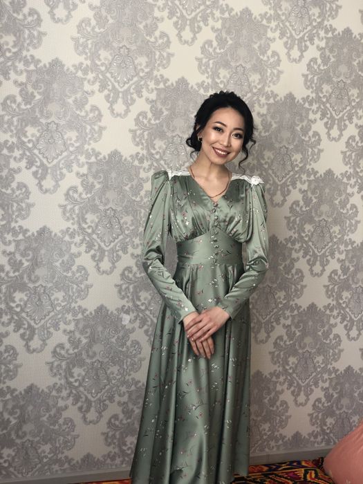 Продам платье за 15000