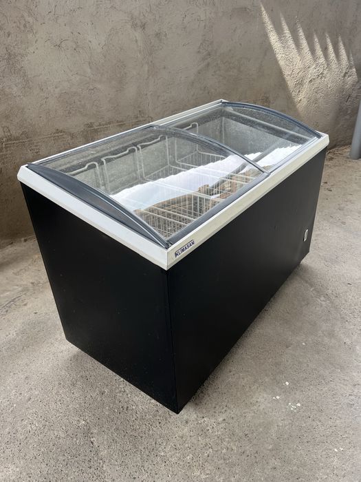Морозильный ларьи 400л