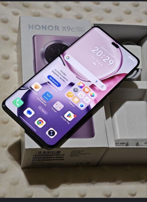 HONOR X9c  ОЗУ 12 ГБ  память 256