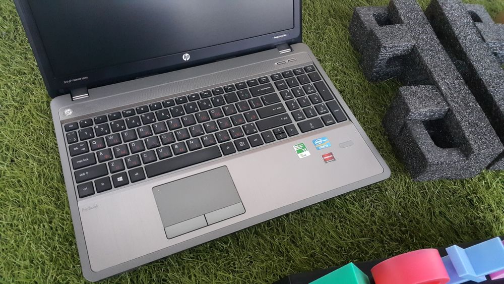 Firminniy { HP }. NOTEBOOK. 100% ORIGINAL.