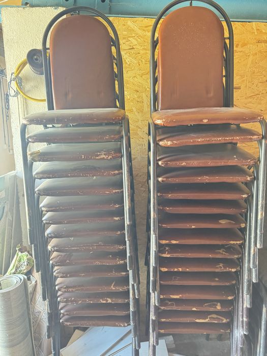 Стулья с чехлами