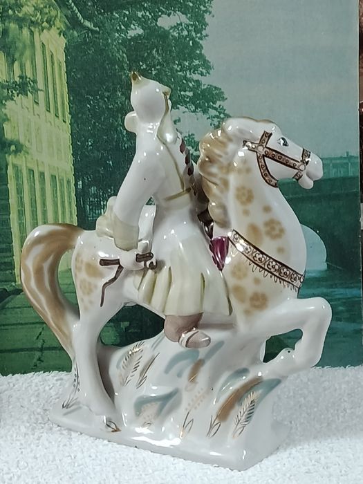 Статуэтка,, Буденовец на коне,,