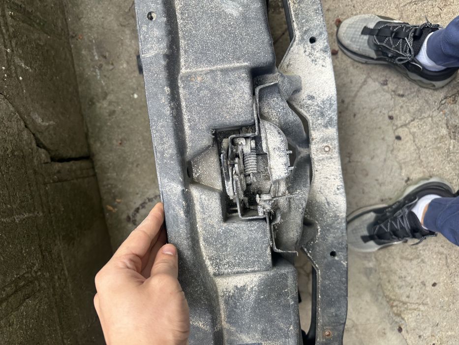 Комплект маска с радиатор за голф 4 1.6 бензин