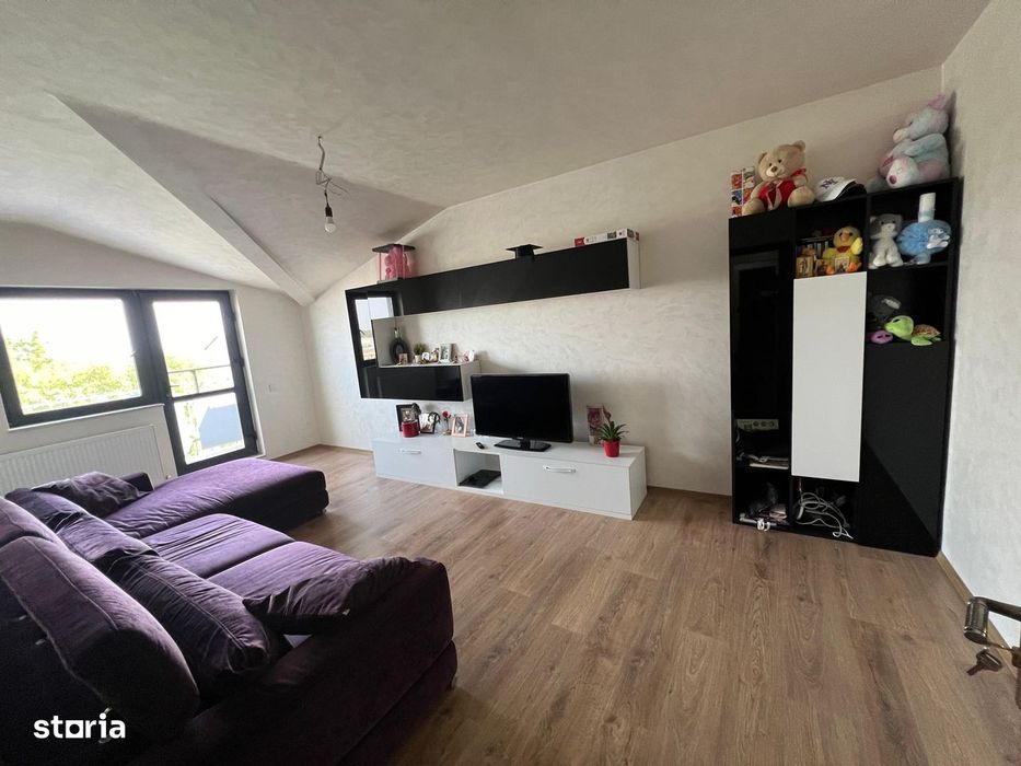 De vânzare Apartament modern 2 camere str.Caraiman nr. 14, zona Viziru