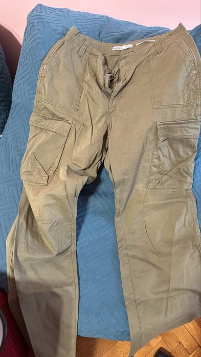 Дънки и карго панталони