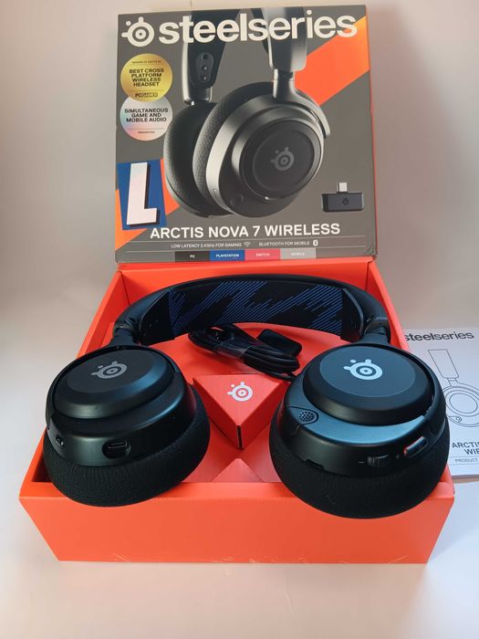 Casti STEELSERIES Arctis Nova 7 7.1 ( wirelesss) Gaming Headset- Black