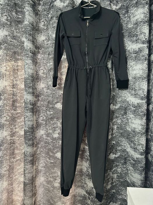 Продам одежду в хорошем состоянии