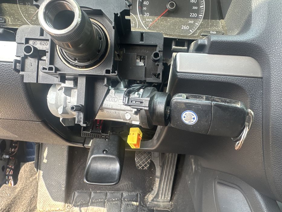 Contact + cheie vw seat audi skoda