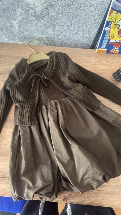 Продам вещи для девочек