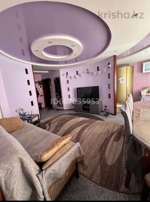 продается 4  комн кв р-н Диана