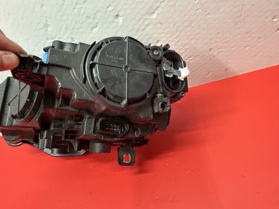 Far Audi A3 8v0 bi xenon 2015-2018 dreapta